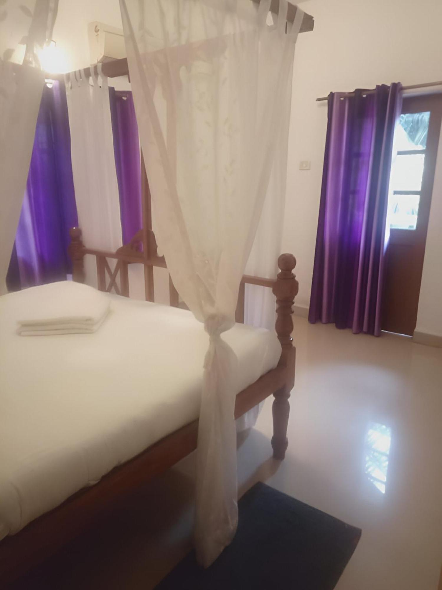 Ronne's Casa De Piscina Privada 3bhk Villa Verla